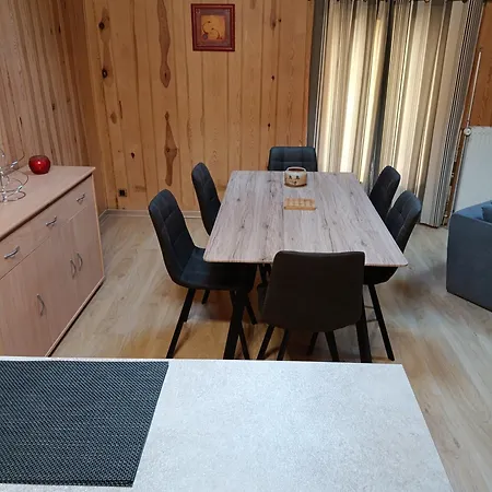 La Maison Du Prieur لونغوني
